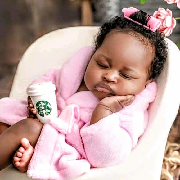 Meet your Posher, Kay - Picture 9 of 12